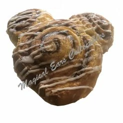Outlet 🎁 Disney Main Street Bakery - Mickey Cinnamon Roll 🛒