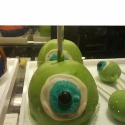 Hot Sale 🛒 Disney Goofy 🍬 Candy Co - Caramel Apple - Mike Wazowski ⭐